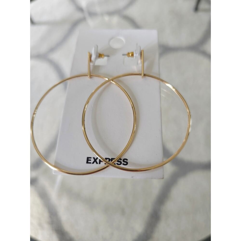 🎅 Pick 3 For $15 Express Gold Circle Earrings New - Picture 5 of 5